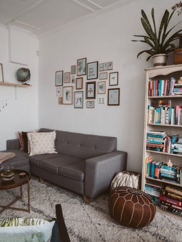 Adoptez les couleurs naturelles pour créer une atmosphère zen dans votre salon