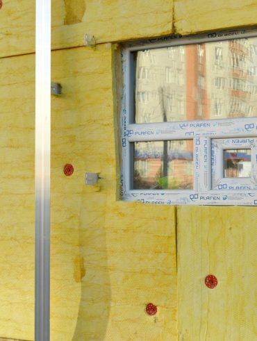 améliorer l'isolation phonique de votre mur mitoyen pour un intérieur paisible