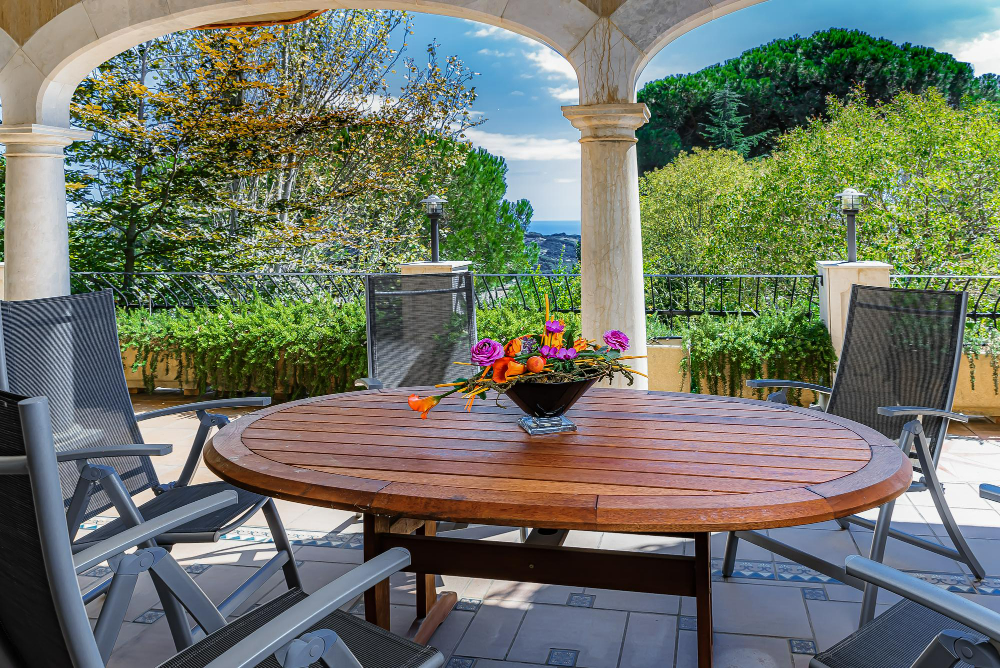 le modèle de la Table basse salon de jardin pour votre extérieur