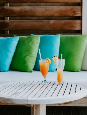 le modèle idéal de la Table basse salon de jardin pour votre extérieur